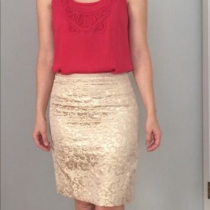 LIKE NEW Pink metallic pencil skirt